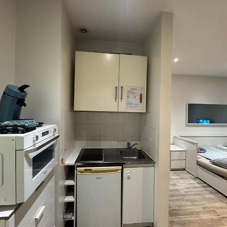 Appartement Proche Centre Ville, Gare Et Autoroute 믈룅 외부 사진