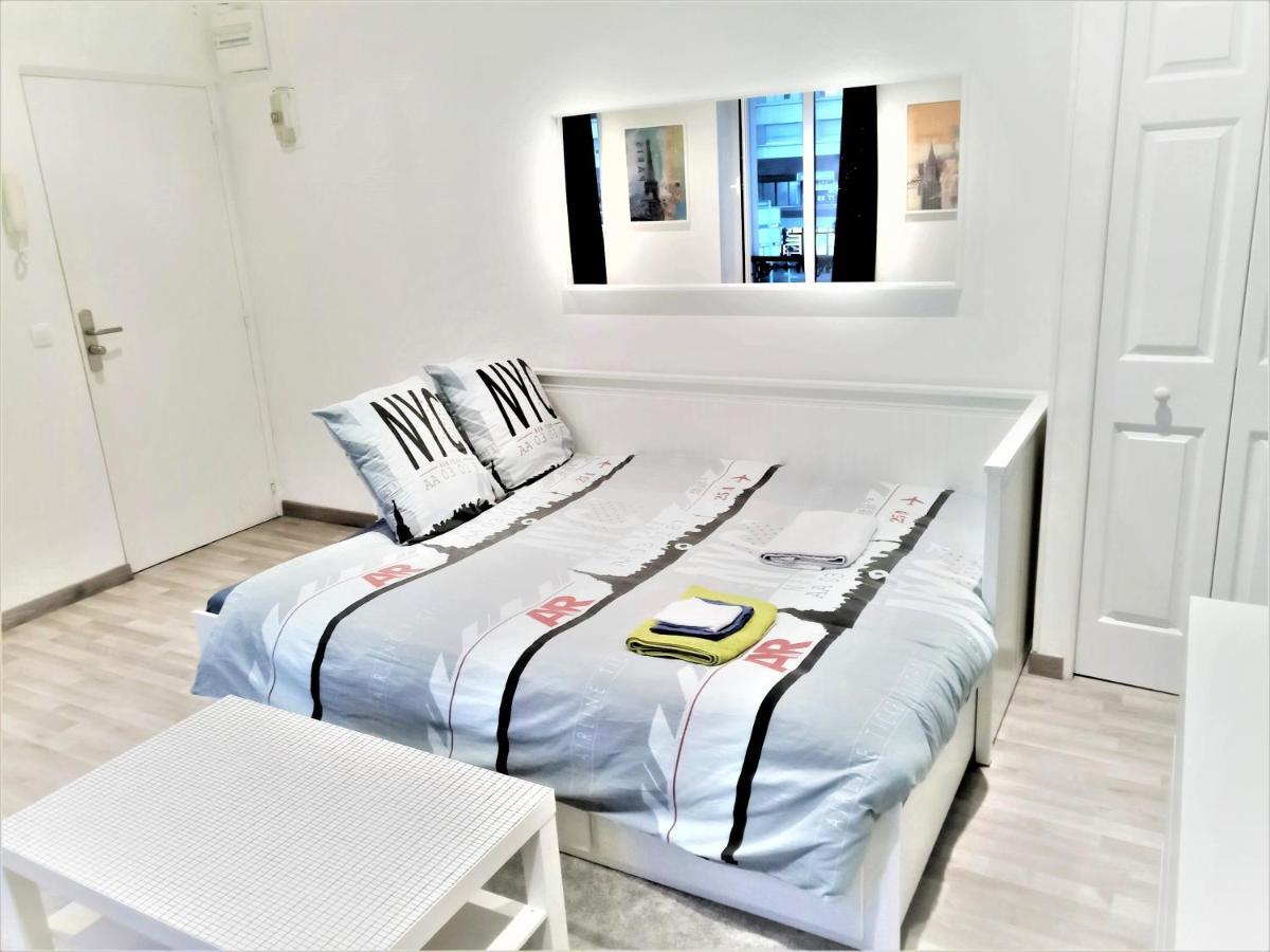 Appartement Proche Centre Ville, Gare Et Autoroute 믈룅 외부 사진