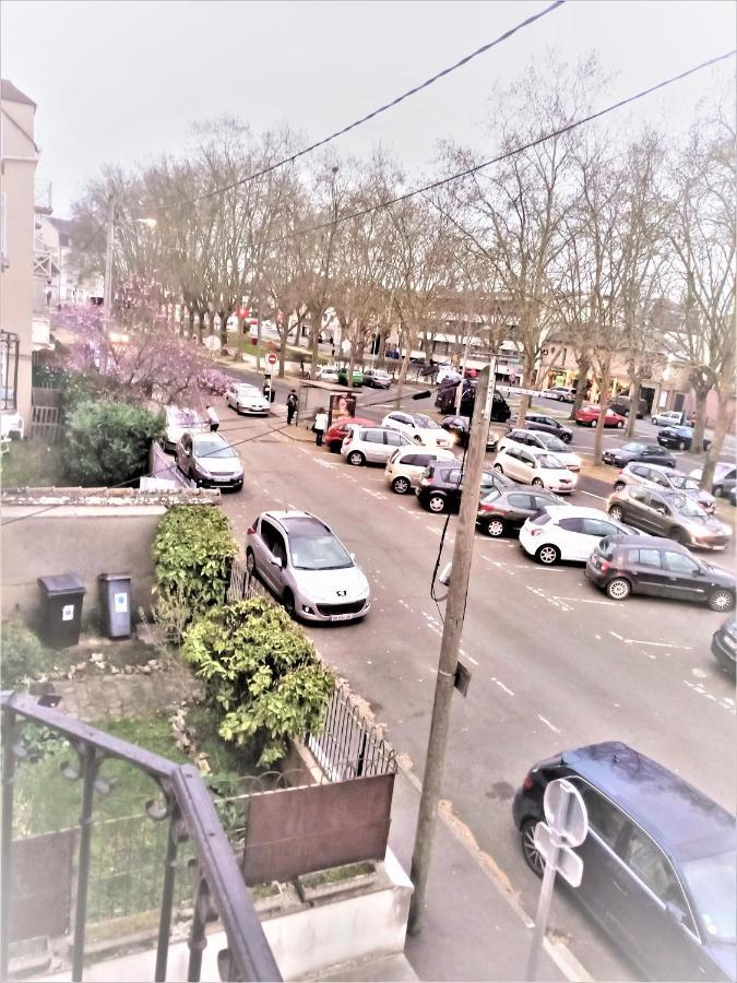 Appartement Proche Centre Ville, Gare Et Autoroute 믈룅 외부 사진