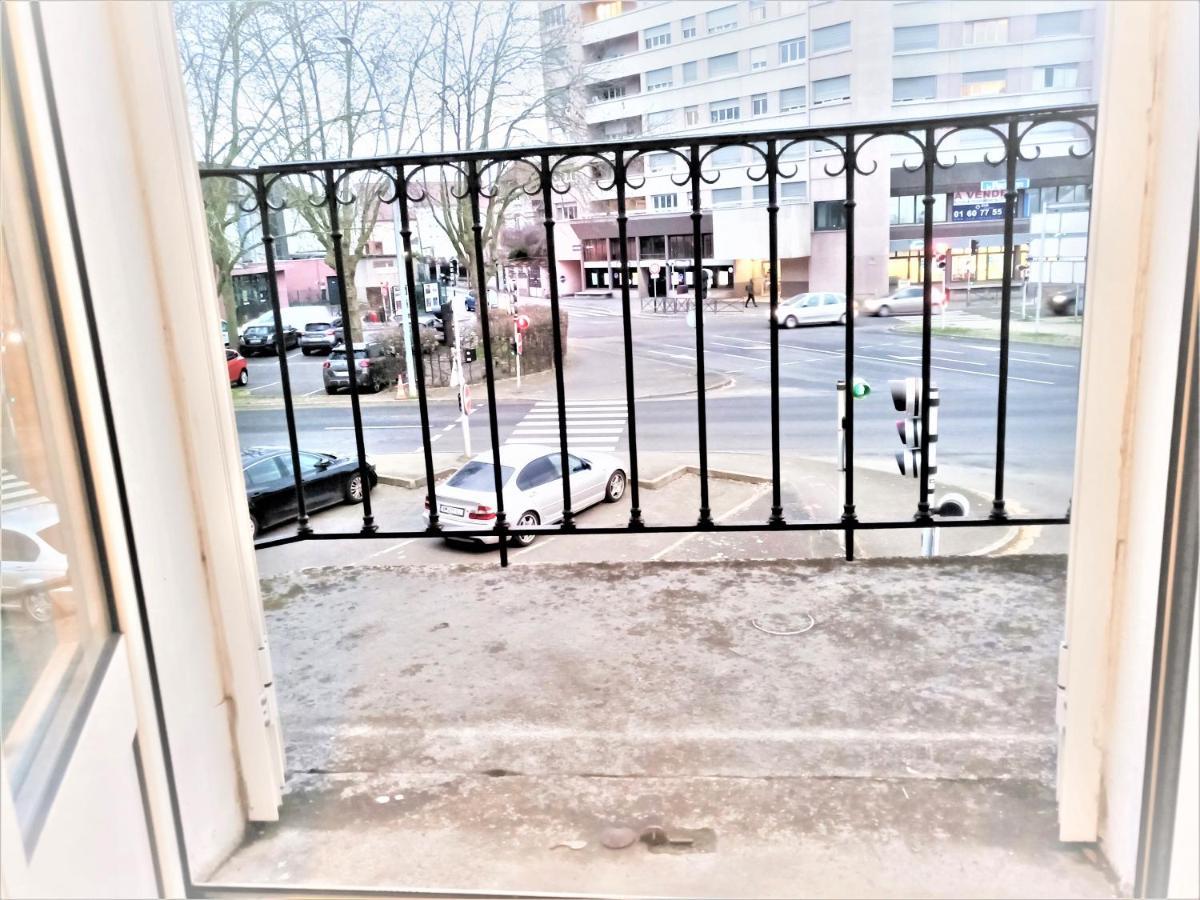 Appartement Proche Centre Ville, Gare Et Autoroute 믈룅 외부 사진